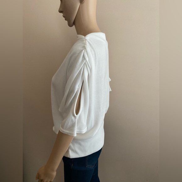 Too Hot - Picture 3 of 4